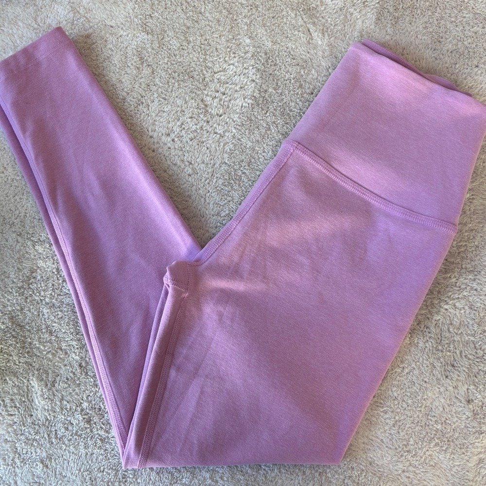 Beyond Yoga Spacedye High Waisted Midi Leggings Medium Lilac Petal SD3243 NWOT